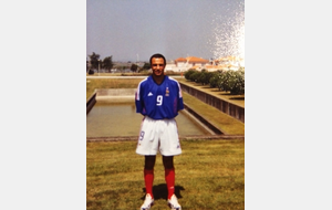 UN EX INTERNATIONAL AU FC VAL D'AIX